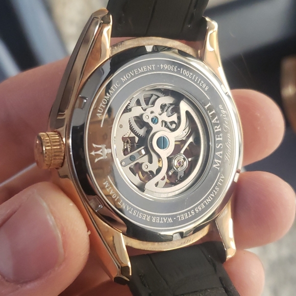 Maserati Watch - Picture 3 of 3